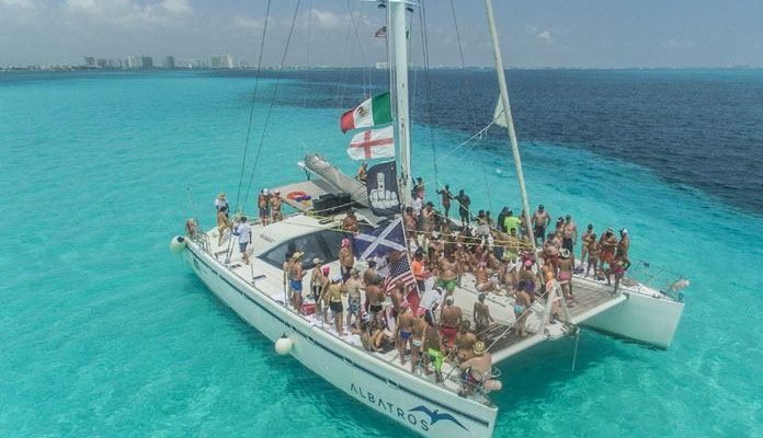Boob Cruise in Cancun 2